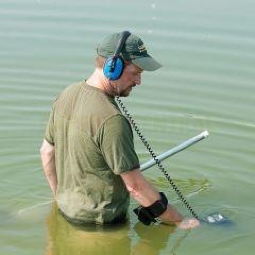 Garrett At Pro Dedektör (8,5x11'' DD Başlıkla)